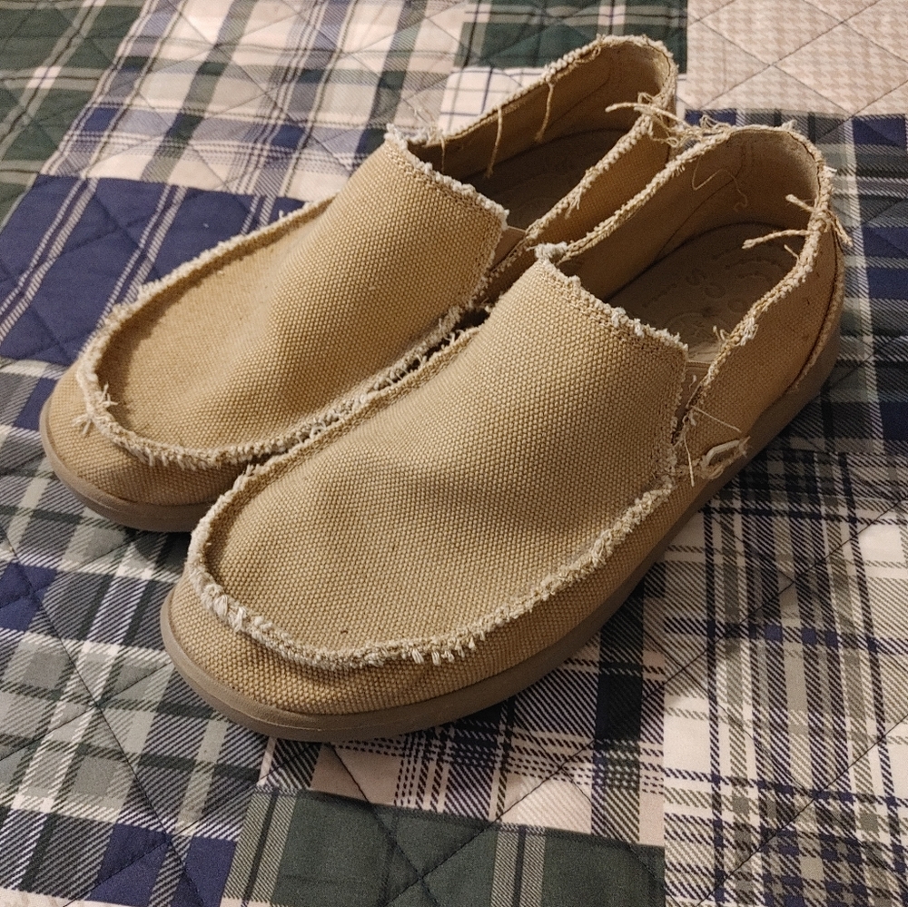Men's Canvas Shoes